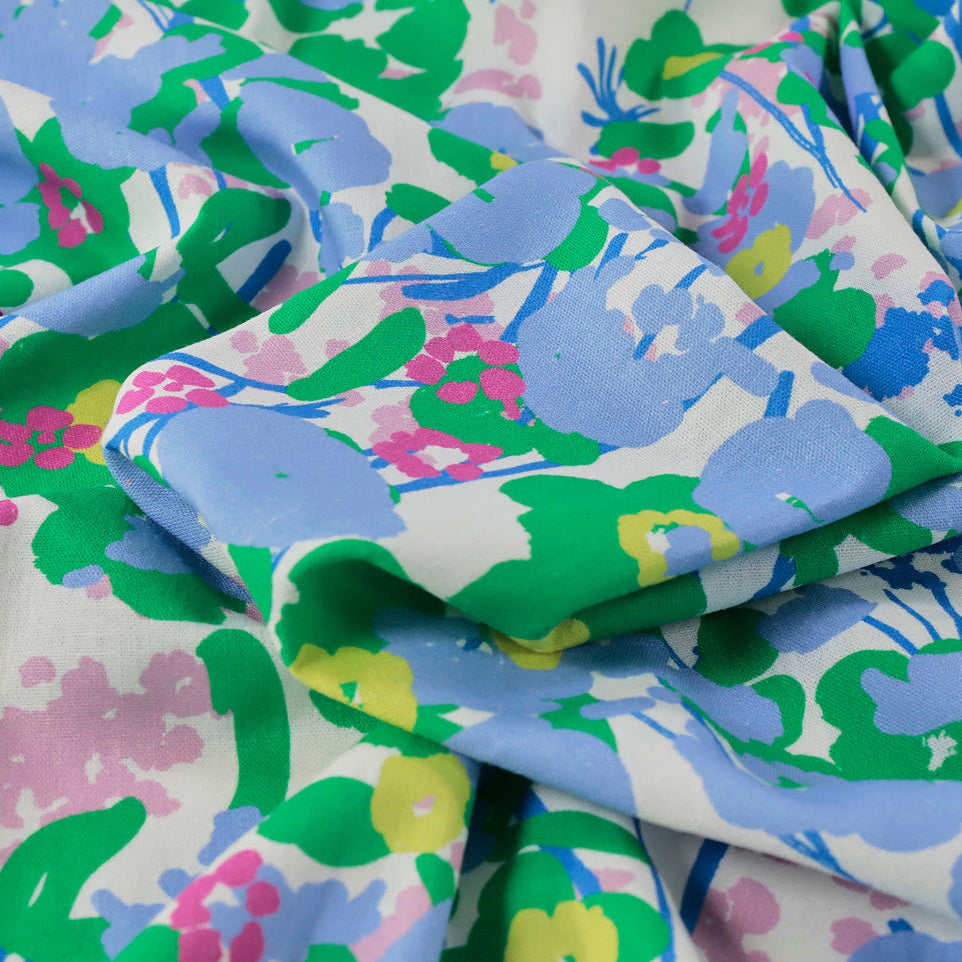 Melissa Linen Viscose Fabric in Emerald - Fabric Godmother