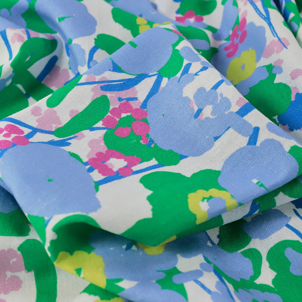 Melissa Linen Viscose Fabric in Emerald - Fabric Godmother