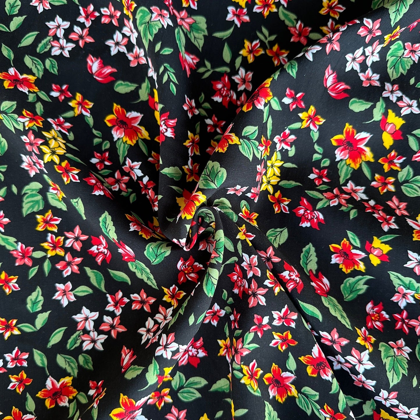 Mindy Viscose Fabric - 3m Piece