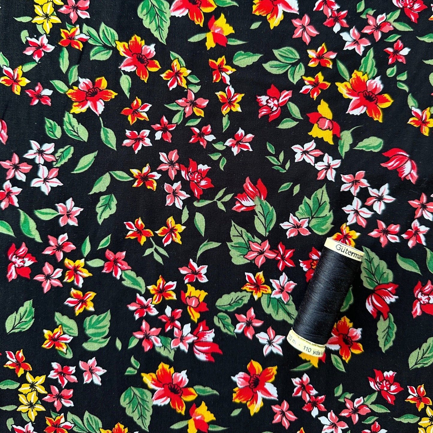 Mindy Viscose Fabric - 3m Piece