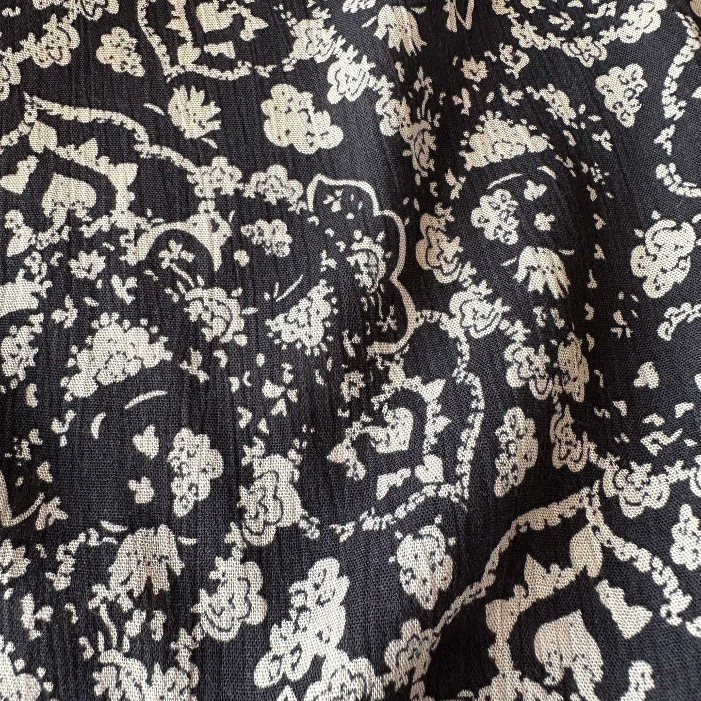 Nora Crinkle Viscose Fabric - 70cm piece