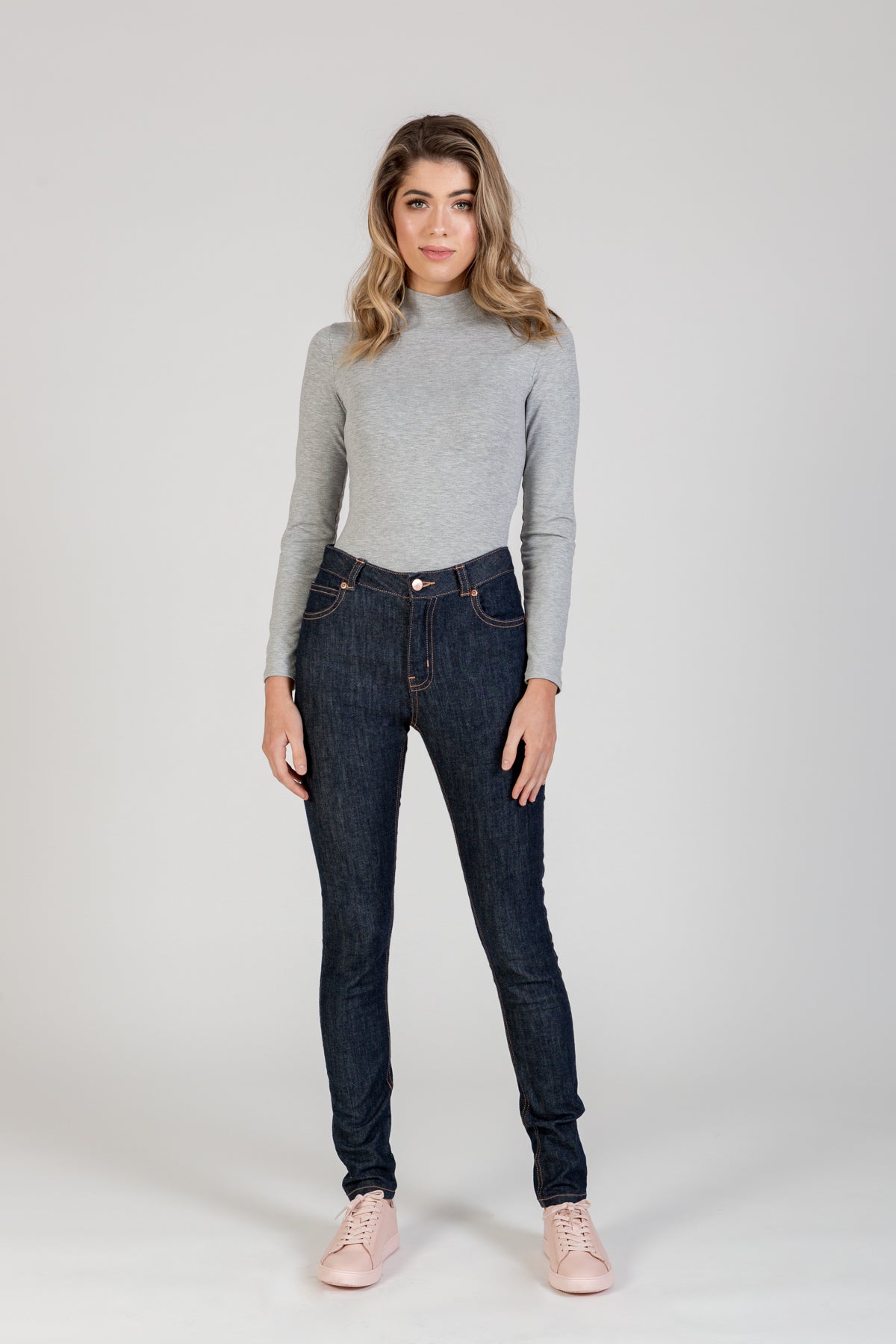 Rowan Bodysuit and Tee Sewing Pattern - Megan Nielsen Patterns