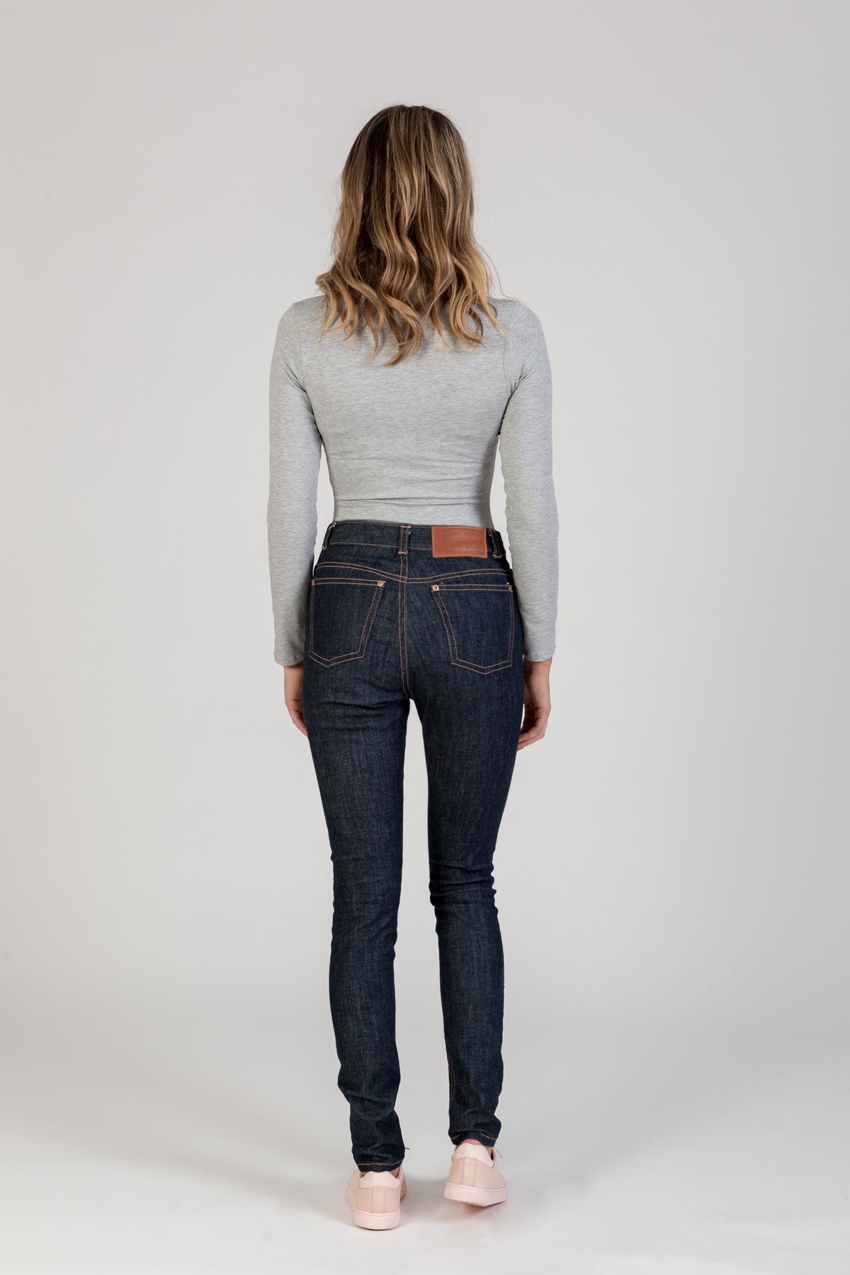Rowan Bodysuit and Tee Sewing Pattern - Megan Nielsen Patterns