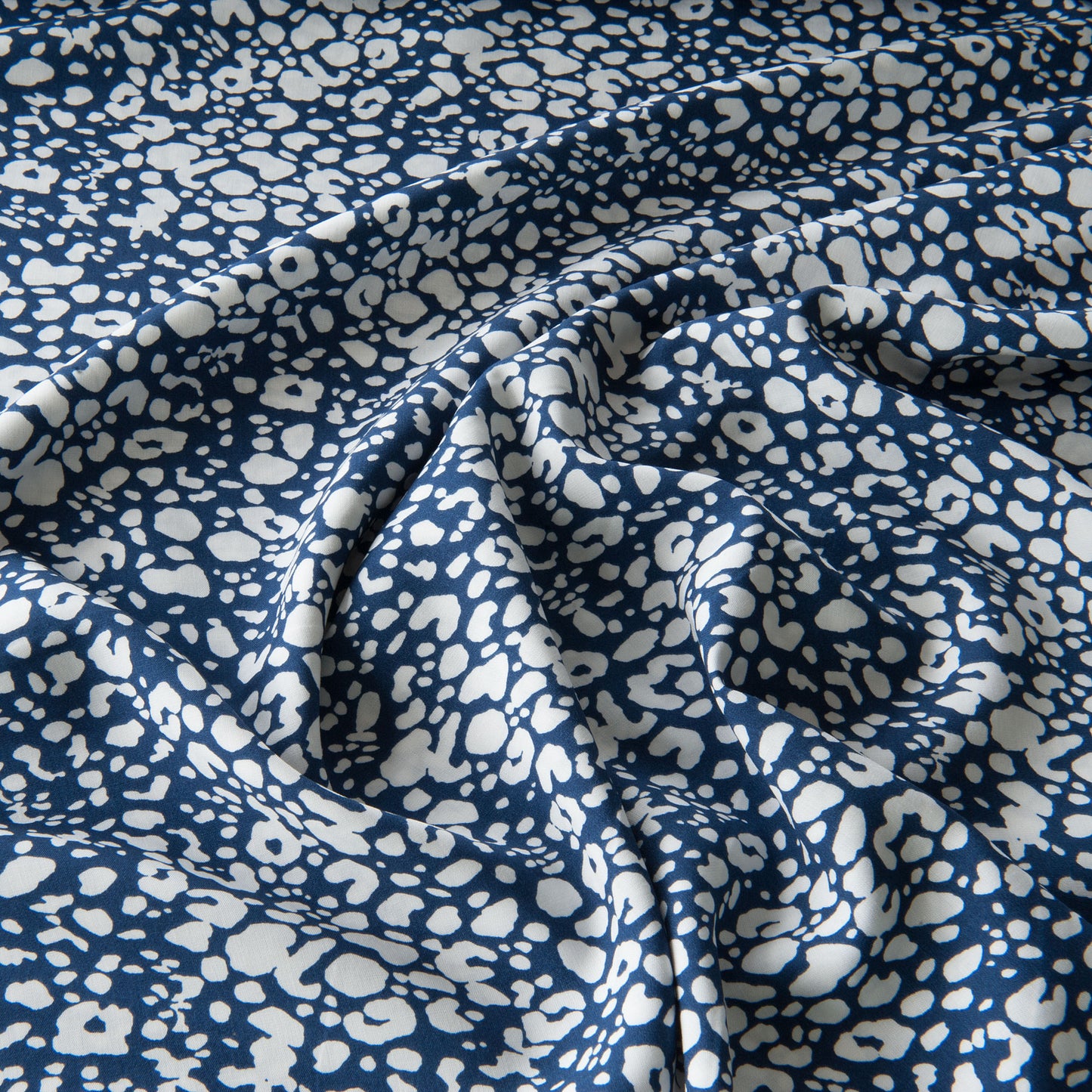 Heather Viscose Fabric in Navy