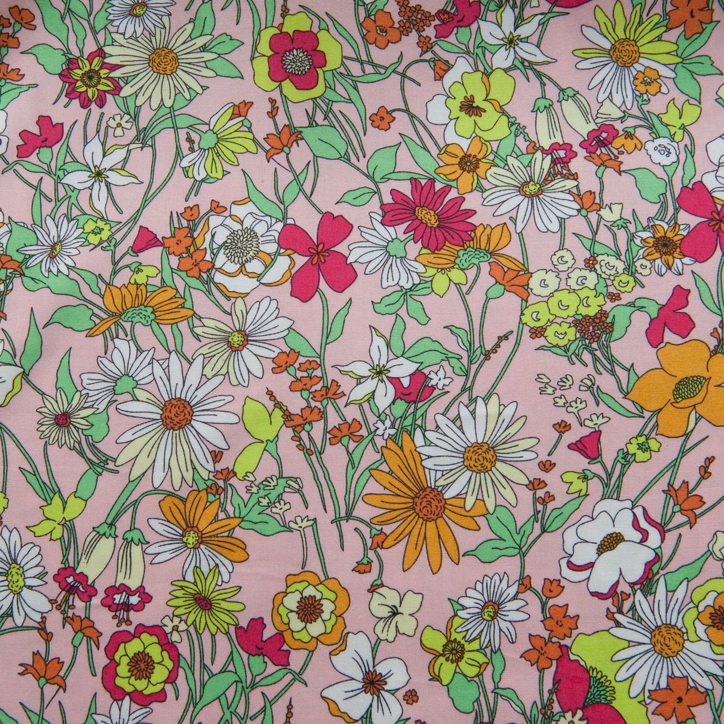 Sarah Viscose in Peach