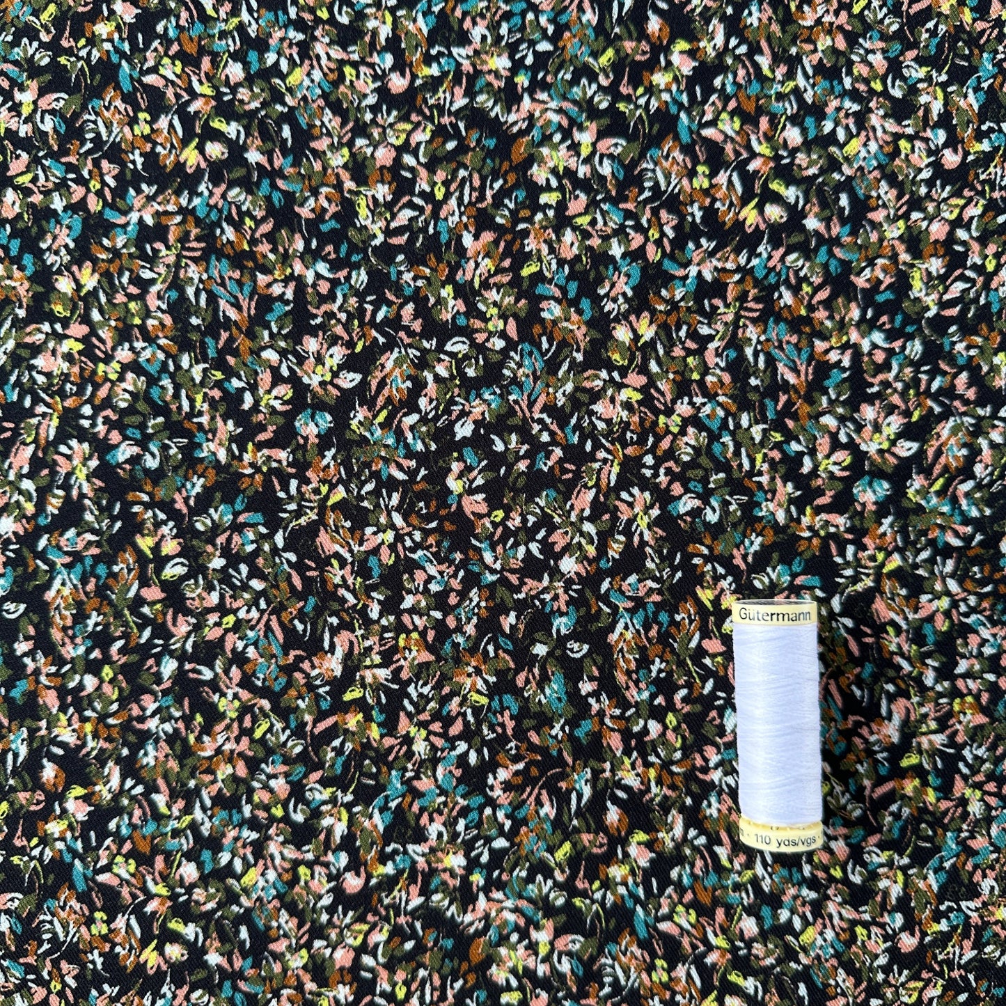 Ditsy Floral Viscose Twill Fabric