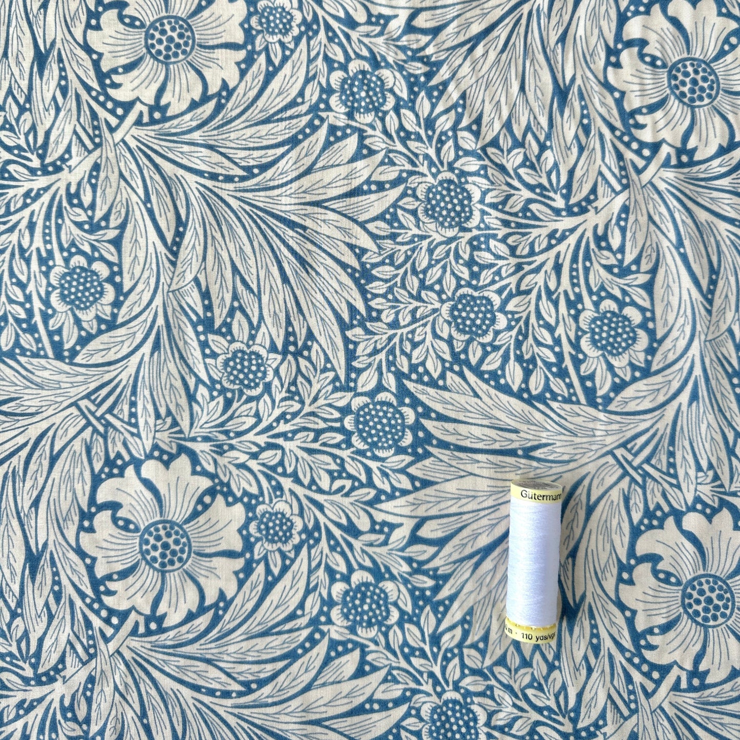 Flowery Viscose Fabric in Blue