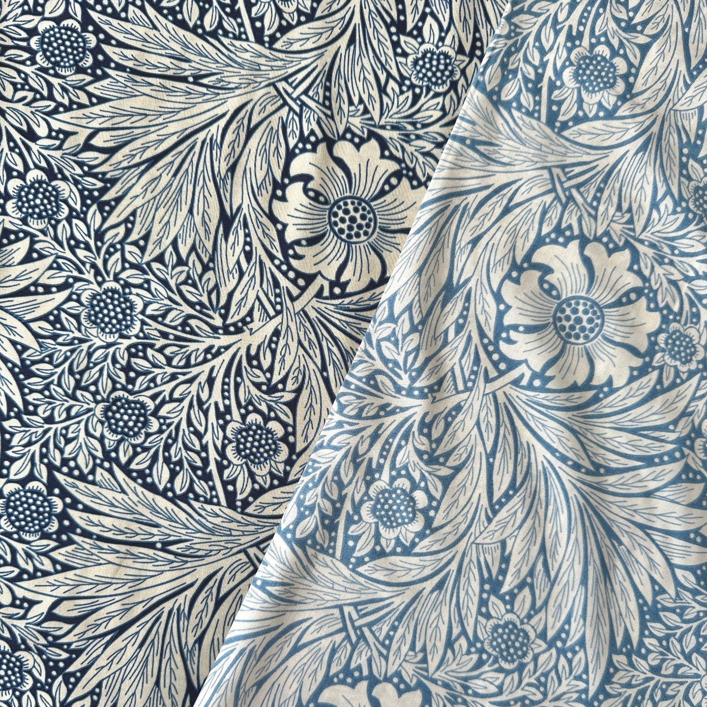 Flowery Viscose Fabric in Navy