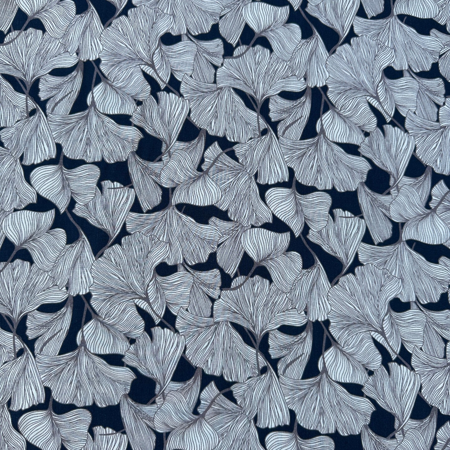 Ginkgo Leaves Viscose Fabric in Navy
