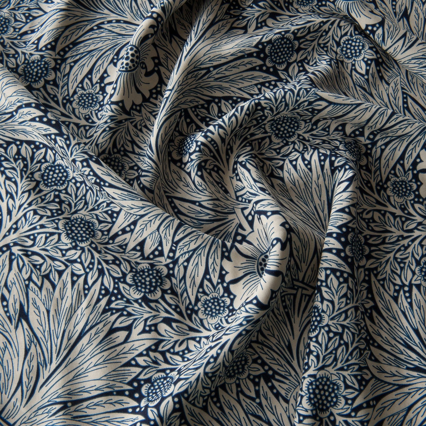 Hannah Viscose Fabric in Navy - 1.15m Piece