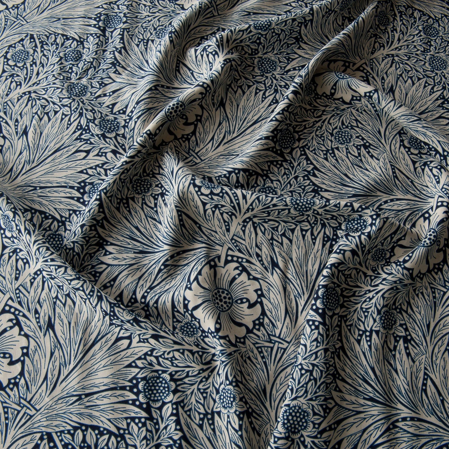 Hannah Viscose Fabric in Navy - 1.15m Piece