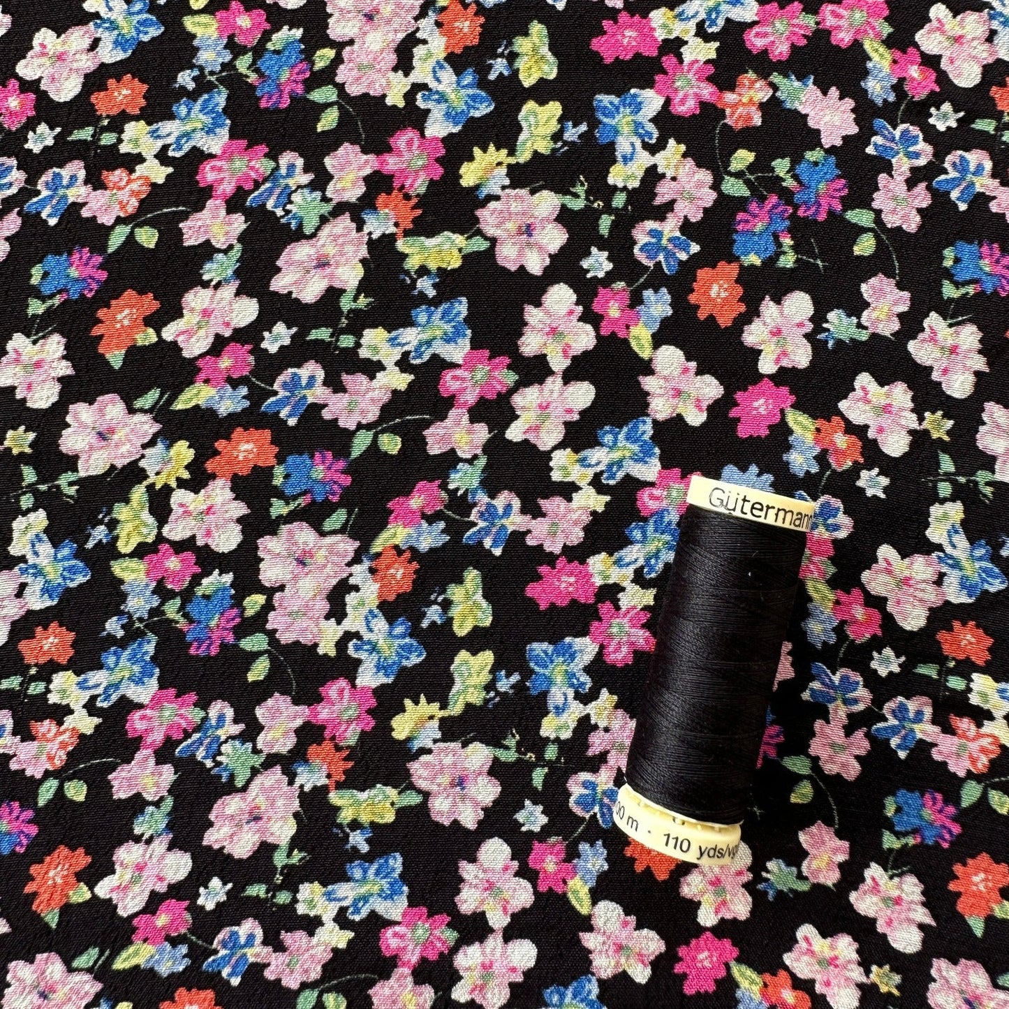 Scattered Flowers Viscose Crepe Fabric - 95cm Piece