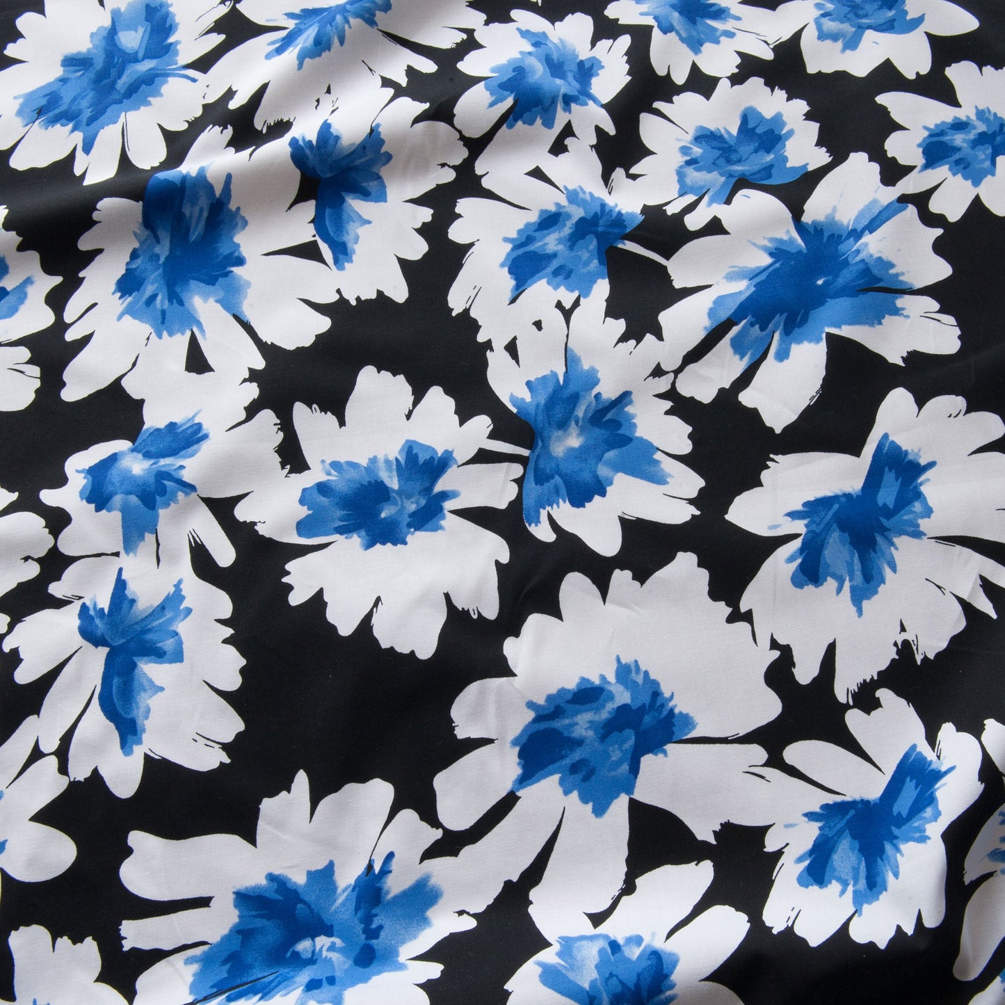 Stretch Cotton Dressmaking Fabric with Big Blue and White Flowers - 1.5m
