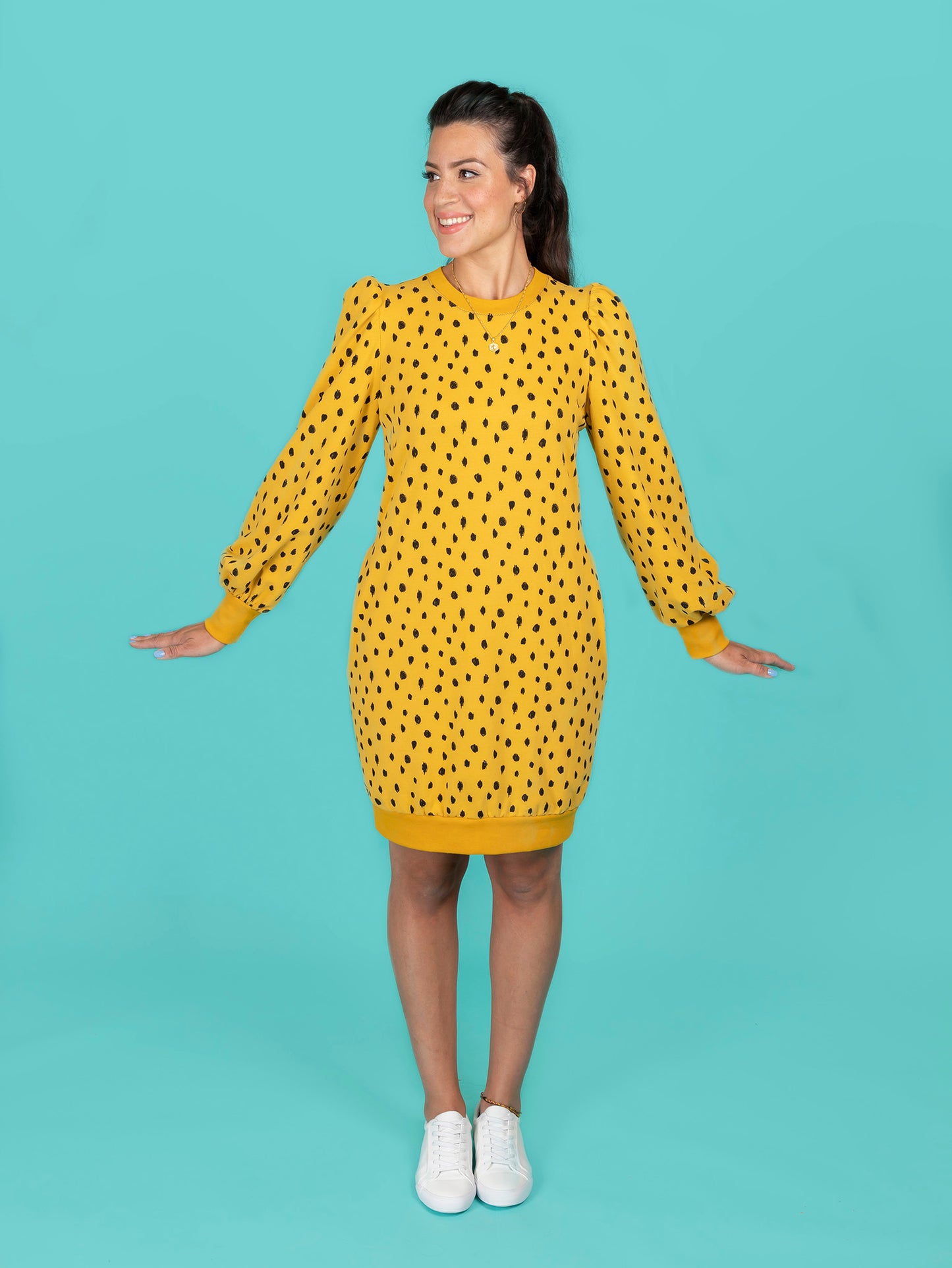 Billie Sweatshirt And Dress Sewing Pattern - Tilly and the Buttons